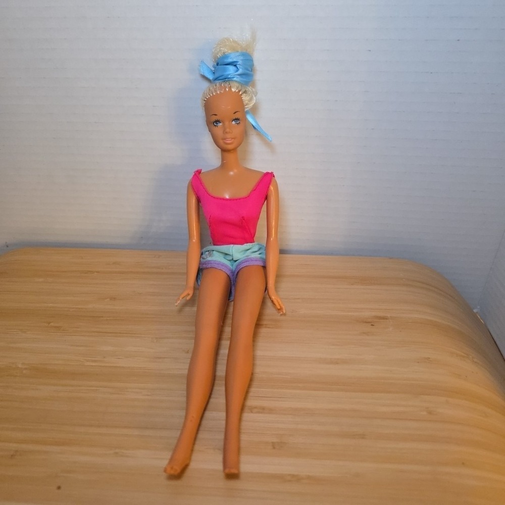 Vintage 1971 Mattel Malibu Barbie Doll #1067